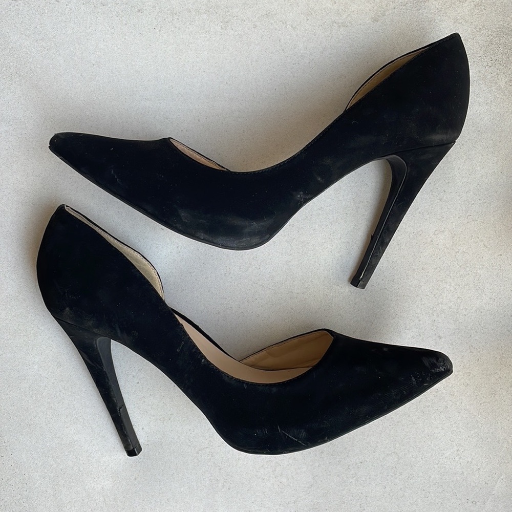 Black Faux Suede Pointed Toe Pumps